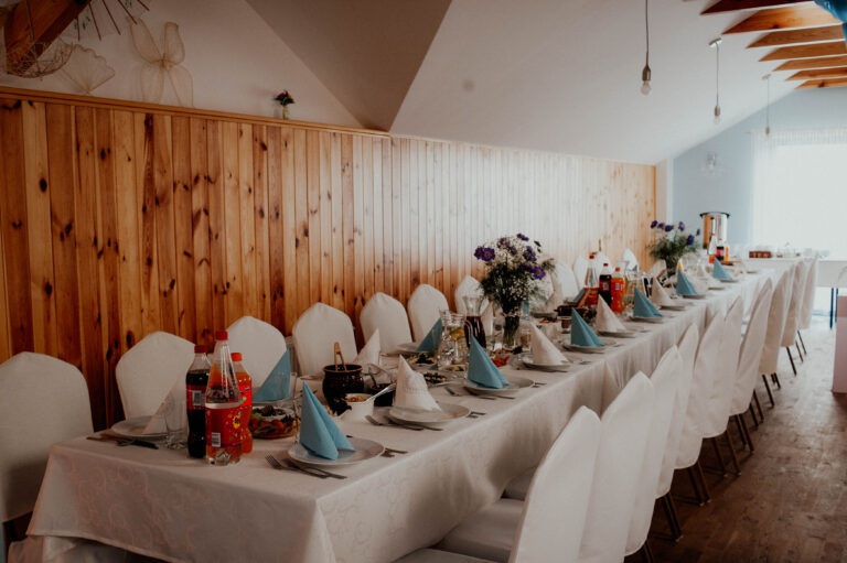 agroturystyka dla dzieci; warsztaty dla dzieci i młodzieży na wsi; agroturystyka z zajęciami edukacyjnymi; wakacje z dziećmi w naturze; przygoda dla dzieci na wsi; warsztaty ekologiczne dla dzieci; gospodarstwo agroturystyczne; wyjazdy dla szkół na wieś; warsztaty kreatywne dla dzieci; agroturystyka dla rodzin z dziećmi; kreatywne zajęcia dla dzieci;