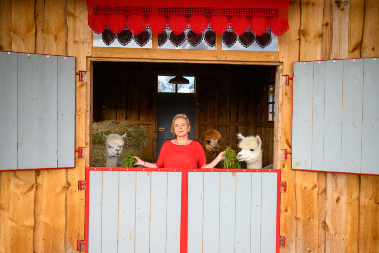 Leszczynowe Zacisze, minizoo, wycieczki dla dzieci i młodzieży, agroturystyka Rozalin, warsztaty na wsi dla dzieci i młodzieży