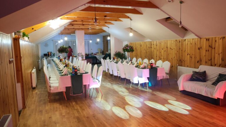 agroturystyka dla dzieci; warsztaty dla dzieci i młodzieży na wsi; agroturystyka z zajęciami edukacyjnymi; wakacje z dziećmi w naturze; przygoda dla dzieci na wsi; warsztaty ekologiczne dla dzieci; gospodarstwo agroturystyczne; wyjazdy dla szkół na wieś; warsztaty kreatywne dla dzieci; agroturystyka dla rodzin z dziećmi; kreatywne zajęcia dla dzieci;