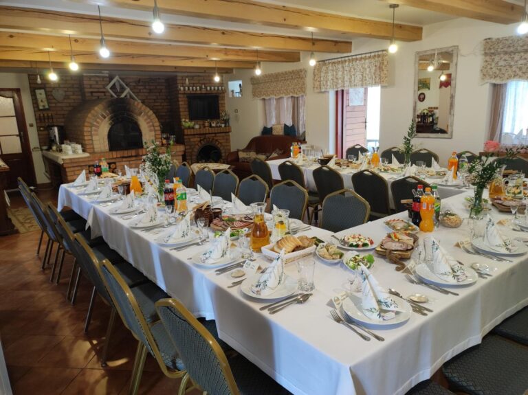 agroturystyka dla dzieci; warsztaty dla dzieci i młodzieży na wsi; agroturystyka z zajęciami edukacyjnymi; wakacje z dziećmi w naturze; przygoda dla dzieci na wsi; warsztaty ekologiczne dla dzieci; gospodarstwo agroturystyczne; wyjazdy dla szkół na wieś; warsztaty kreatywne dla dzieci; agroturystyka dla rodzin z dziećmi; kreatywne zajęcia dla dzieci;