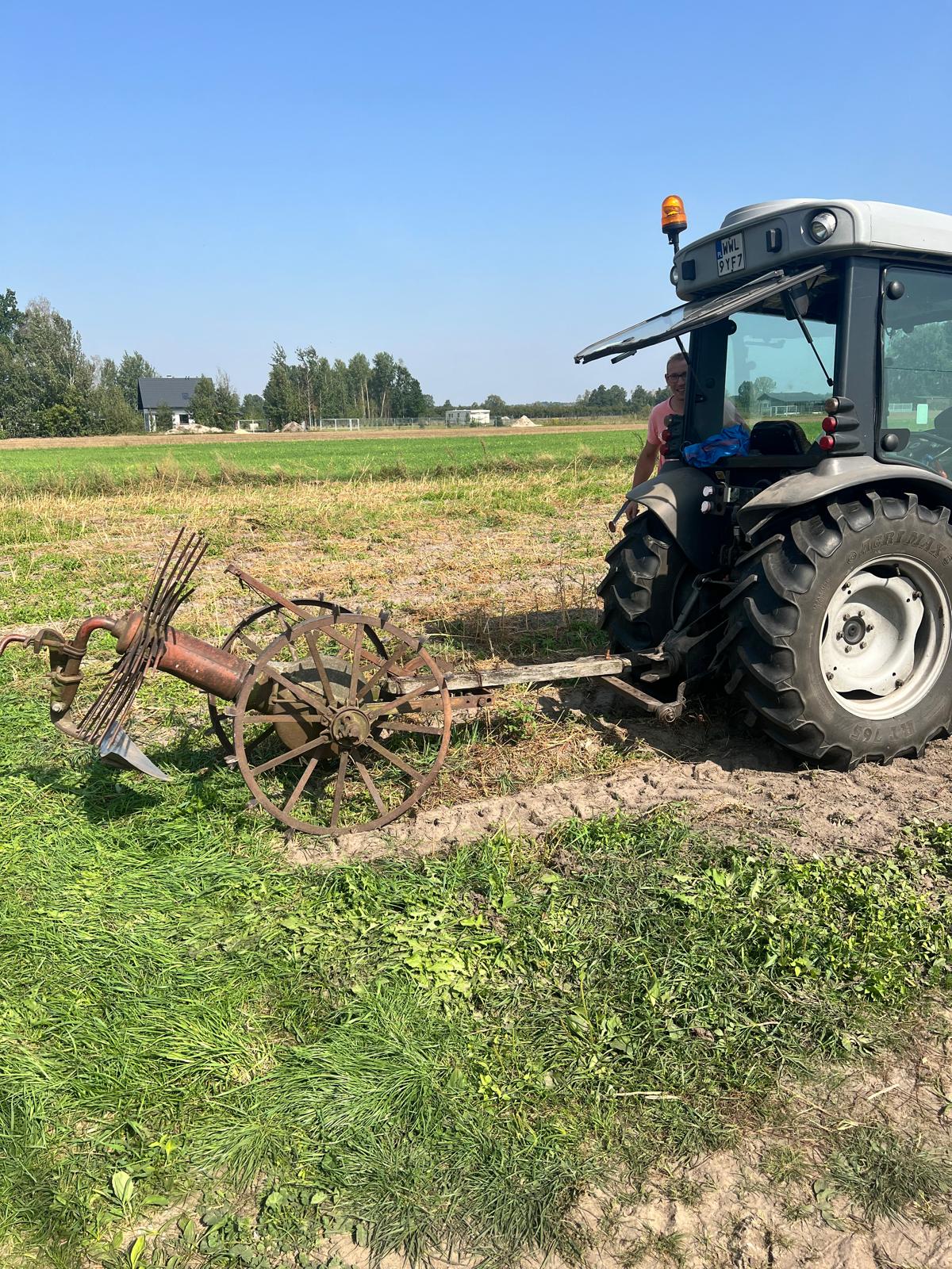 agroturystyka dla dzieci; warsztaty dla dzieci i młodzieży na wsi; agroturystyka z zajęciami edukacyjnymi; wakacje z dziećmi w naturze; przygoda dla dzieci na wsi; warsztaty ekologiczne dla dzieci; gospodarstwo agroturystyczne wyjazdy dla szkół na wieś; warsztaty kreatywne dla dzieci; agroturystyka dla rodzin z dziećmi;